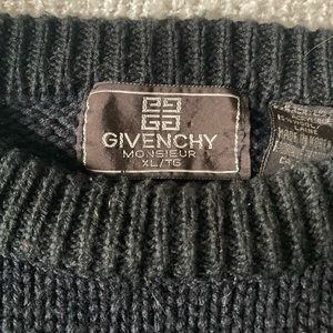 XL mens vintage Givenchy knitwear